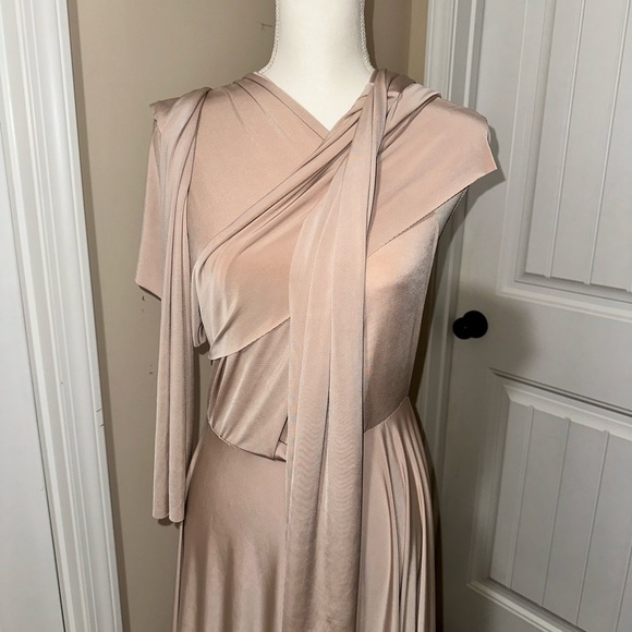 Infinity Dress with Bandeau, Convertible Bridesmaid Dress, Long, Plus Size - Picture 4 of 15